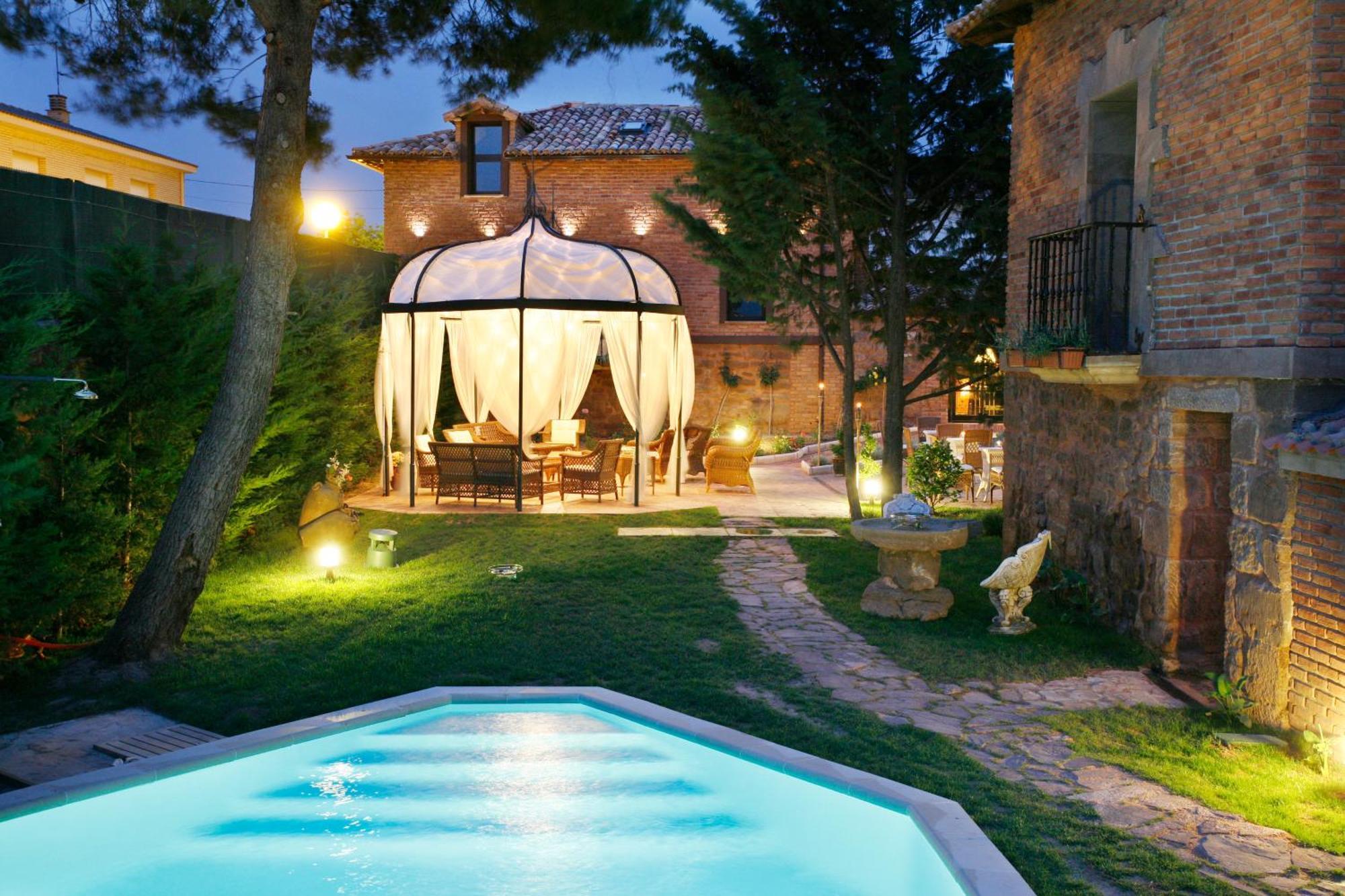 Hotel Boutique Real Casona De Las Amas Azofra Exterior photo